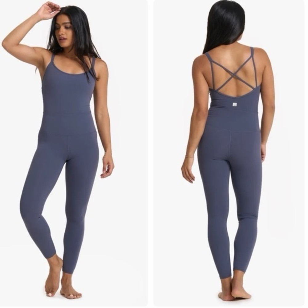 NEW WITH TAGS- VUORI Mindset Bodysuit- color Azure (size L)